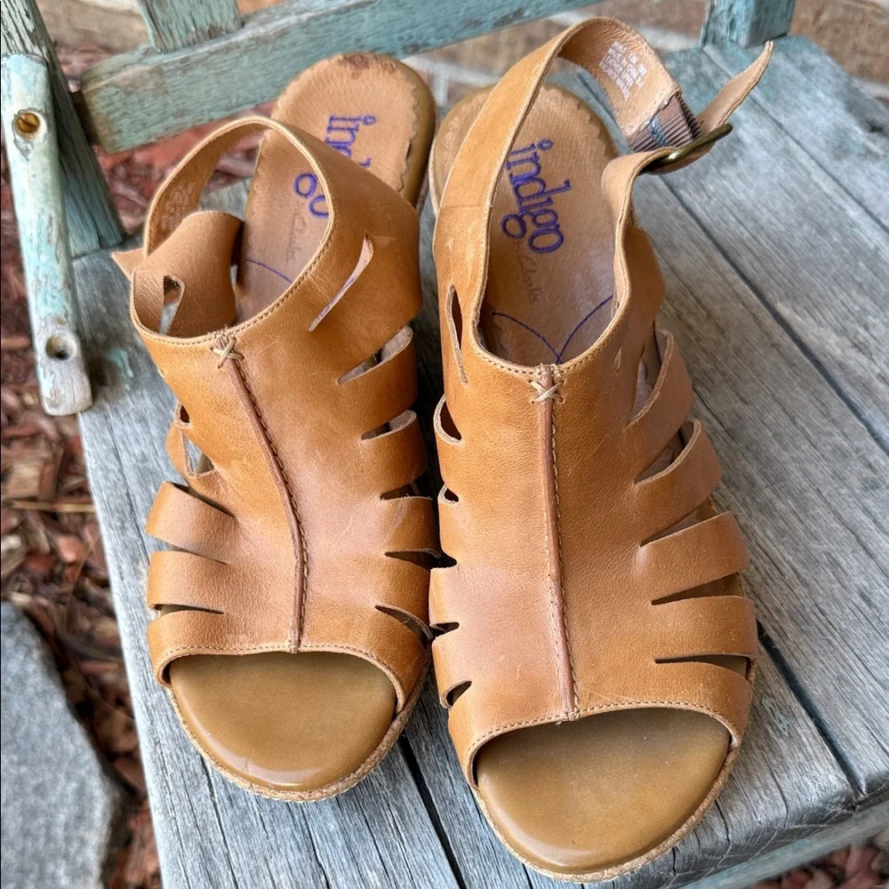 Indigo by Clark’s Women's 12M Tan Adjustable Strappy Cork Wedge Sandals